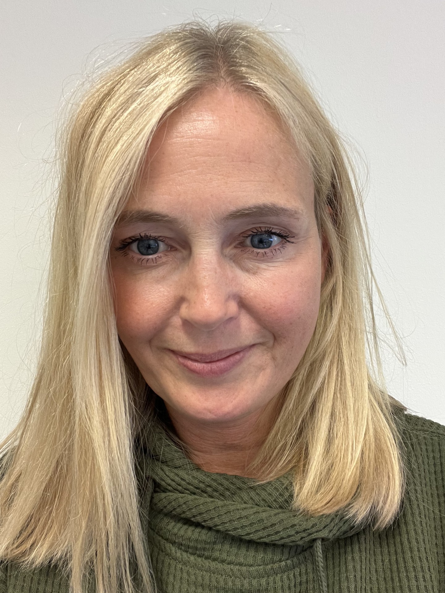 Porträttbild av Malin Robertsson Bly