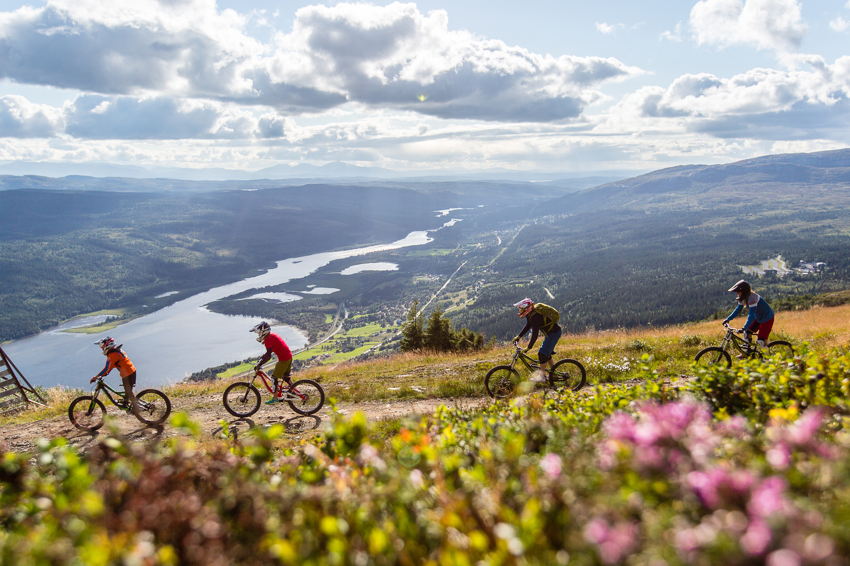 Cyklister på Åreskutan