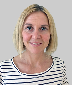 Porträttbild på en kvinna.